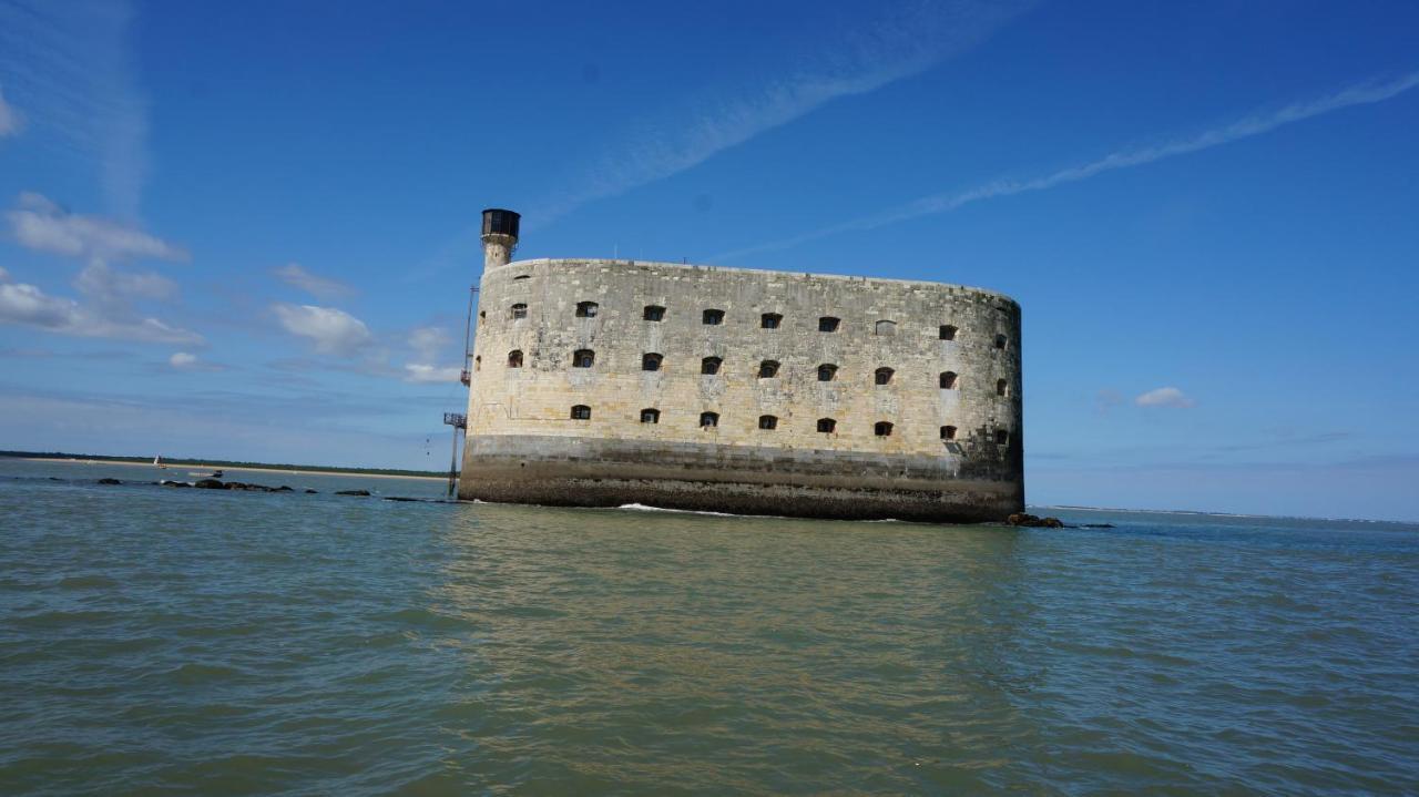 La Rochelle Sur L'Eau Hotel Екстериор снимка